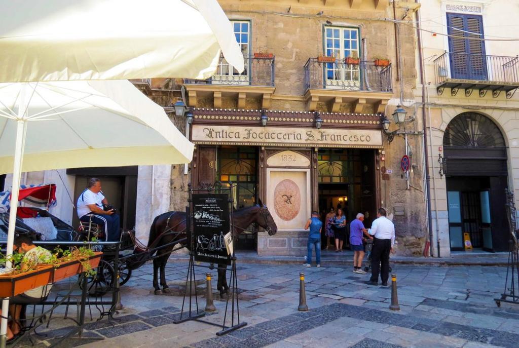 B&B Allisciari Palermo Exterior foto